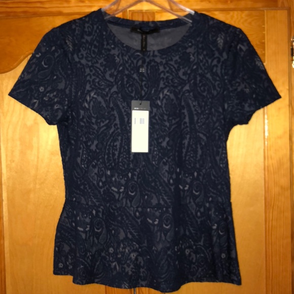 BcbgMaxAzria Ramona top 💙 - Picture 5 of 7